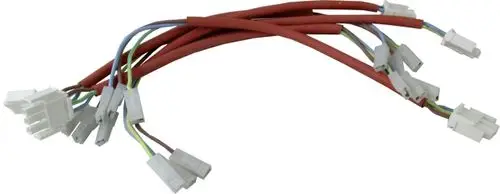 Kabel mit mehreren Steckverbindern und isolierten Drähten, verwendet in Saugzugbläsen, inklusive Komponenten von der Marke Wolf.
